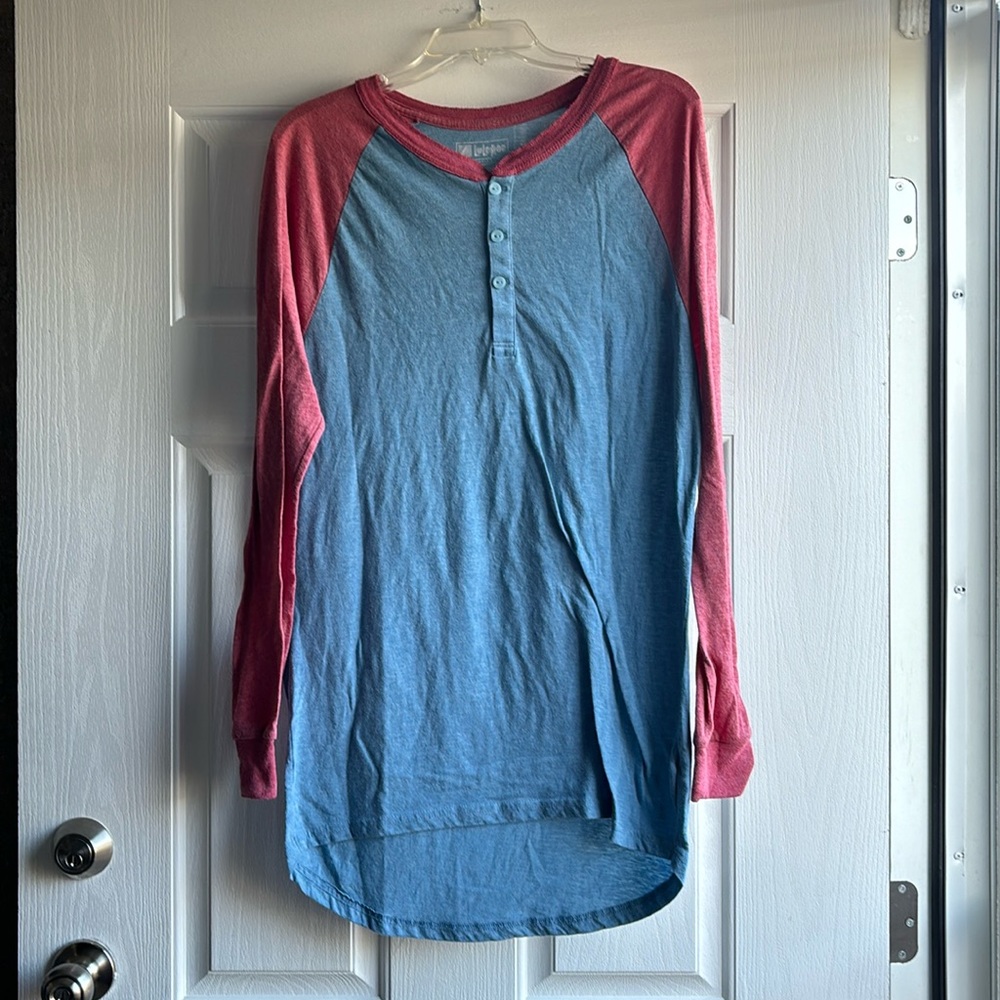 Lularoe Mark Henley top